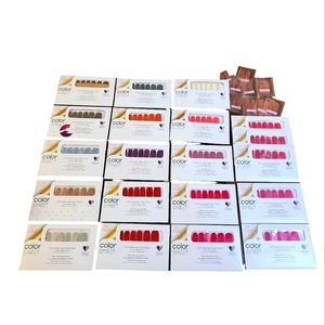 20 Color Street nail strips + 10 twosies, cute crossbody bag included!